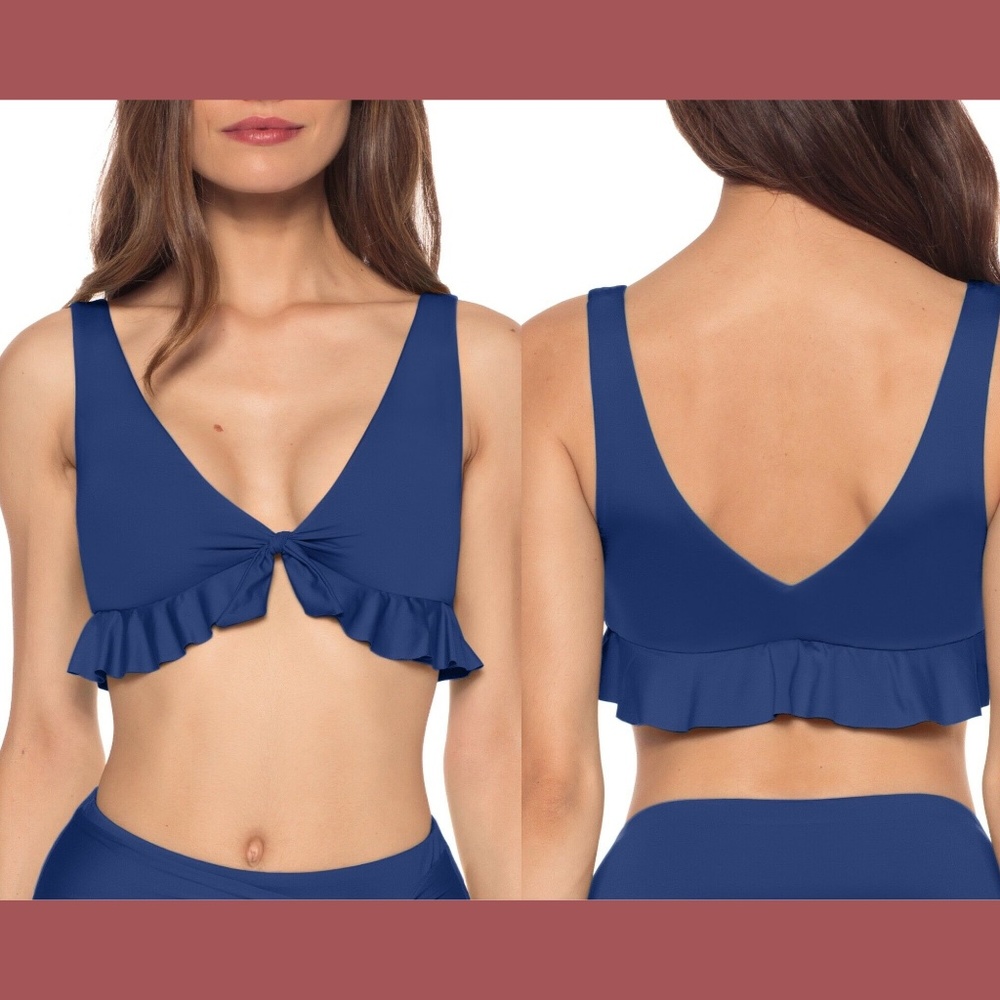 NWT $64 Isabella Rose Double Take‎ Bikini Top in Navy Blue [SZ Medium ]